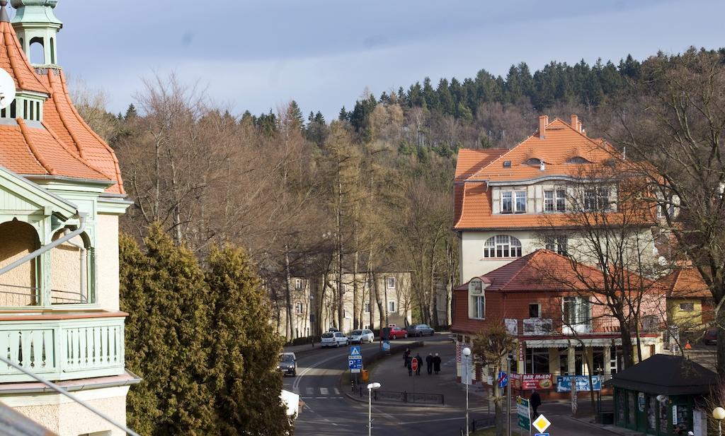 Willa Zuzanna Kudowa-Zdrój Esterno foto